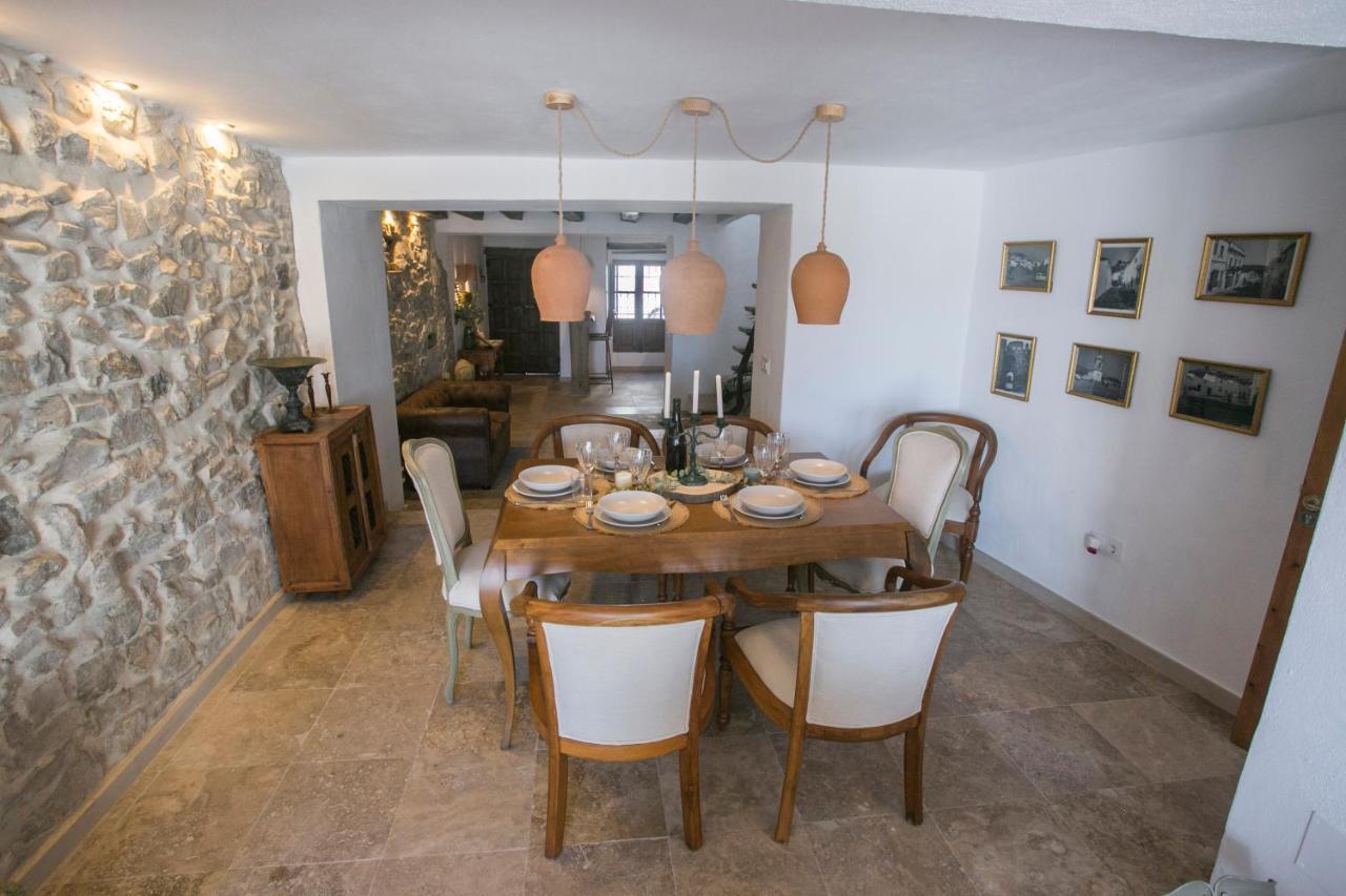 Aire Rural Jimena Apartment ฮิเมนา เด ลา ฟรอนเตรา ภายนอก รูปภาพ